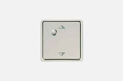 Настенный четырехканальный передатчик Elka Wall Tr 4Wall Transmitter 4 Channels