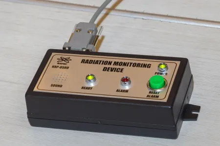 Сигнальное устройство КРП-05Р для контроля уровня гамма излучения Сигнальное устройство КРП-05Р для контроля уровня гамма излучения