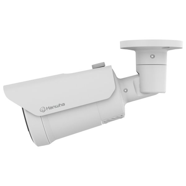Антивандальная сетевая IP-видеокамера 8Мп Wisenet QNO-C9083R (3.2-10.2 мм)