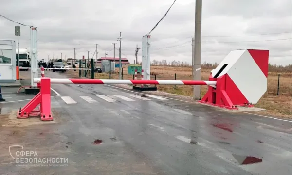 Противотаранный шлагбаум ПШВ-СБ 4000 вертикальный, механический, 20 тонн