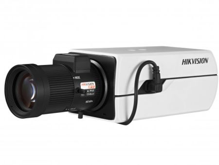 Интеллектуальная IP-видеокамера 2Мп HikVision DS-2CD4C26FWD-AP (без объектива)
