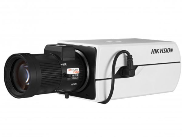 Интеллектуальная IP-видеокамера 2Мп HikVision DS-2CD4C26FWD-AP (без объектива)
