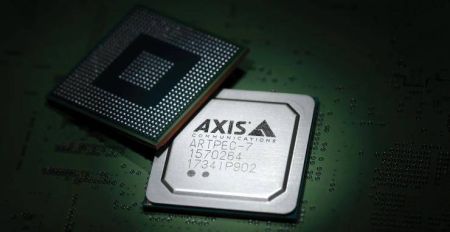 Сетевая IP-видеокамера Axis P1375 (2.8-10 мм)