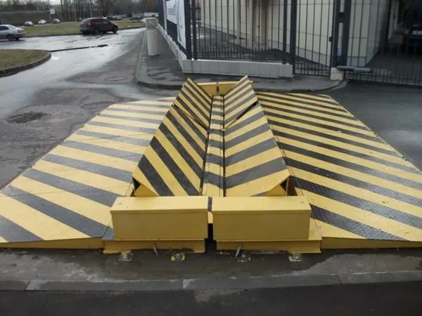 Дорожный блокиратор Сатурн Конверсия гидравлический, накладной