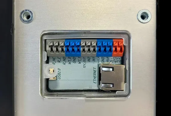 Терминал биометрический BioSmart Quasar 7 PV-MFR-T распознавание лица, вен ладони и температуры