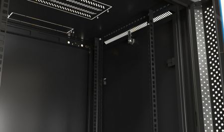 Шкаф настенный Hyperline TWB-FC-1266-SR-RAL9004, 19", 12U