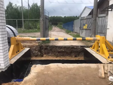 Противотаранный электромеханический шлагбаум Тор ПТШ 3С Противотаранный электромеханический шлагбаум Тор ПТШ 3С