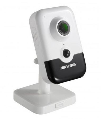 Компактная IP-видеокамера 2Мп HikVision DS-2CD2423G0-I (2.8 мм) с EXIR-подсветкой