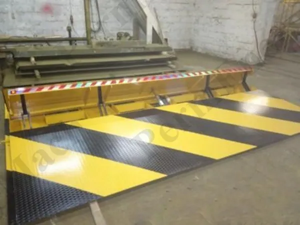 Дорожный блокиратор Скат-3150УП электромеханический, накладной, с пандусами Дорожный блокиратор Скат-3150УП электромеханический, накладной, с пандусами