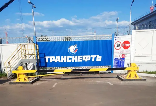 Противотаранный шлагбаум ПШГ-СБ 4000 горизонтальный, электромеханический, 20 тонн