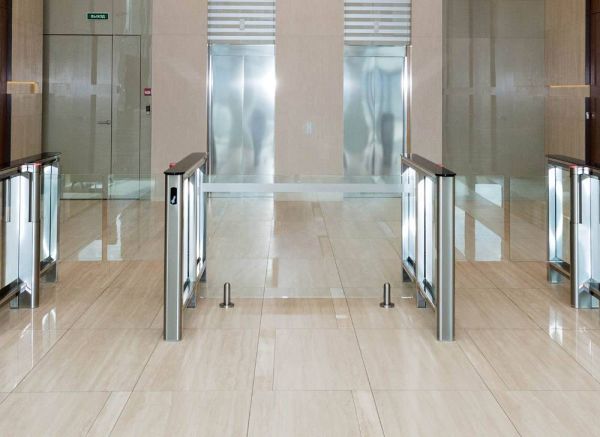 Стекло закаленное для ограждения PERCo BH06 шириной 1000 мм Стекло закаленное для ограждения PERCo BH06 шириной 1000 мм